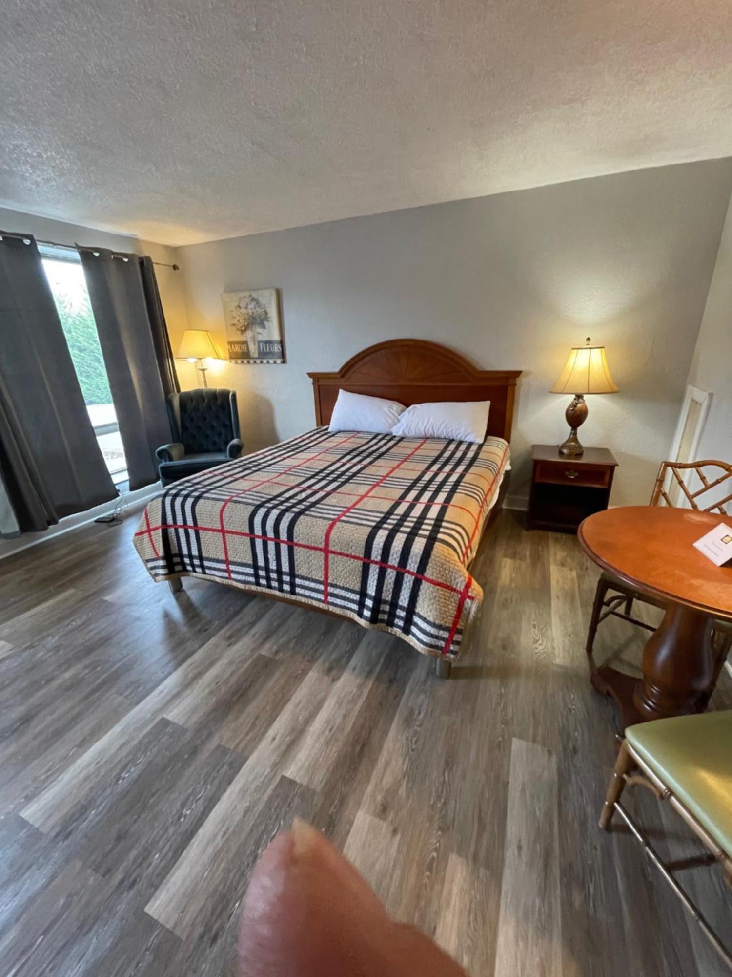 Ans Inn & Suites Winchester Ngoại thất bức ảnh